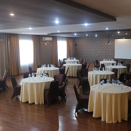 Grand Dian Boutique Hotel צ'ירבון מראה חיצוני תמונה